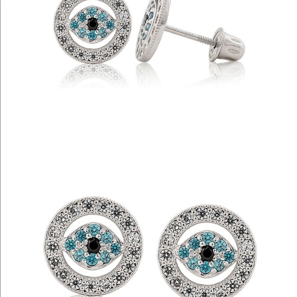 Anyone Linda jewelry All 3 for $ 8
